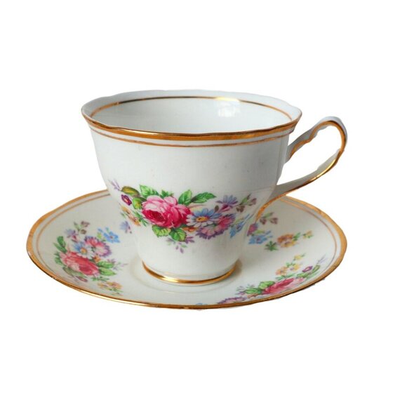 Tea Cup and Saucer Vintage Teacup Salisbury Bone China England Floral Design - Picture 1 of 5
